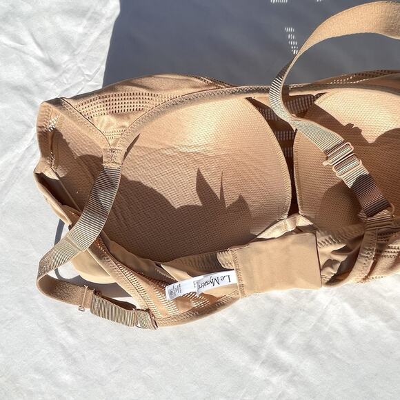 Le Mystere Active Balance Sports Bra 38D Beige Underwire Mesh Overlay - Picture 3 of 4